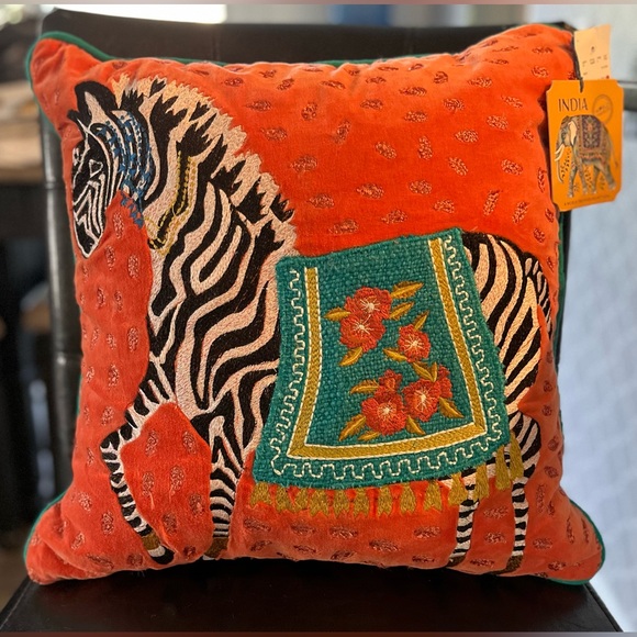 World Traveler Vibrant Orange Zebra Accent Pillow with Ornate Saddle Blanket NWT - Picture 1 of 9